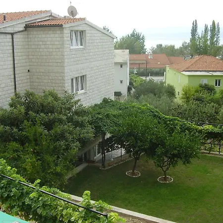 Apartmani Vrljicak Omis Exterior photo