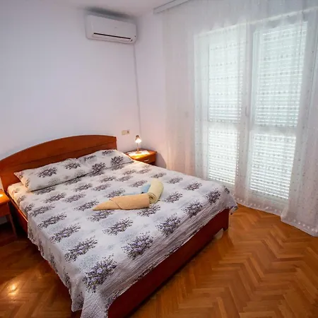 Apartmani Vrljicak Omis Exterior photo