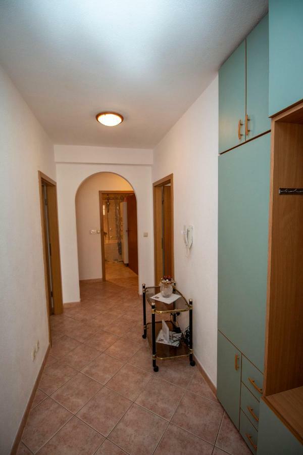 Apartment Apartmani Vrljicak *