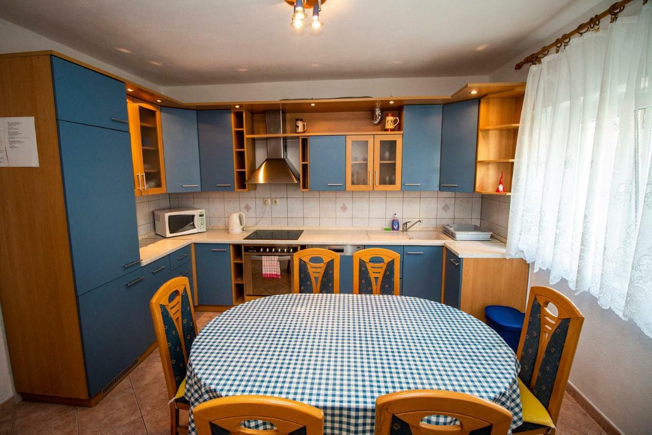 Apartment Apartmani Vrljicak